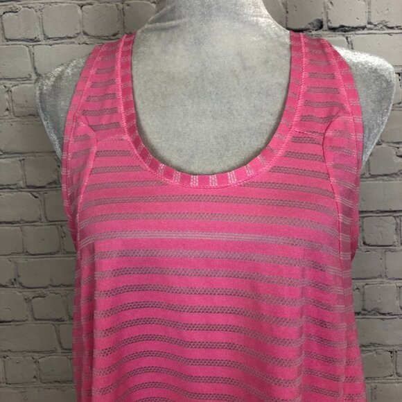 Zyia Nimbus Split Back Tank Size M Pink Stripe - Picture 5 of 6